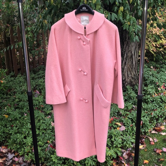 Jackets & Blazers - Vintage Lightweight Coat (Needs Minor Repairs)